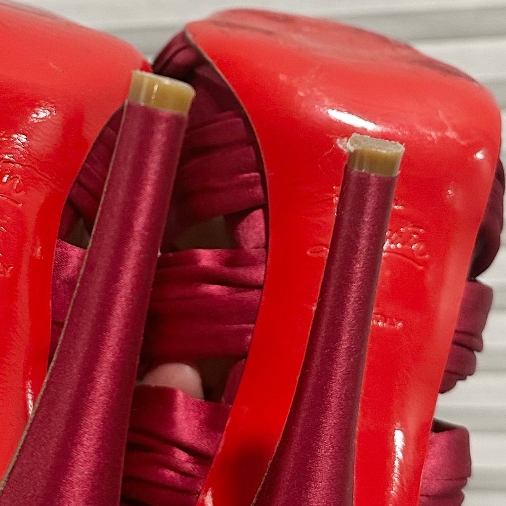 🌺CHRISTIAN LOUBOUTIN 🌺 Size: 37 - Picture 7 of 11